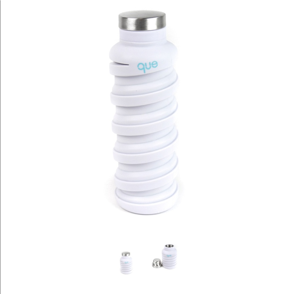 New Without Tags Que Water Bottle in Glacier White